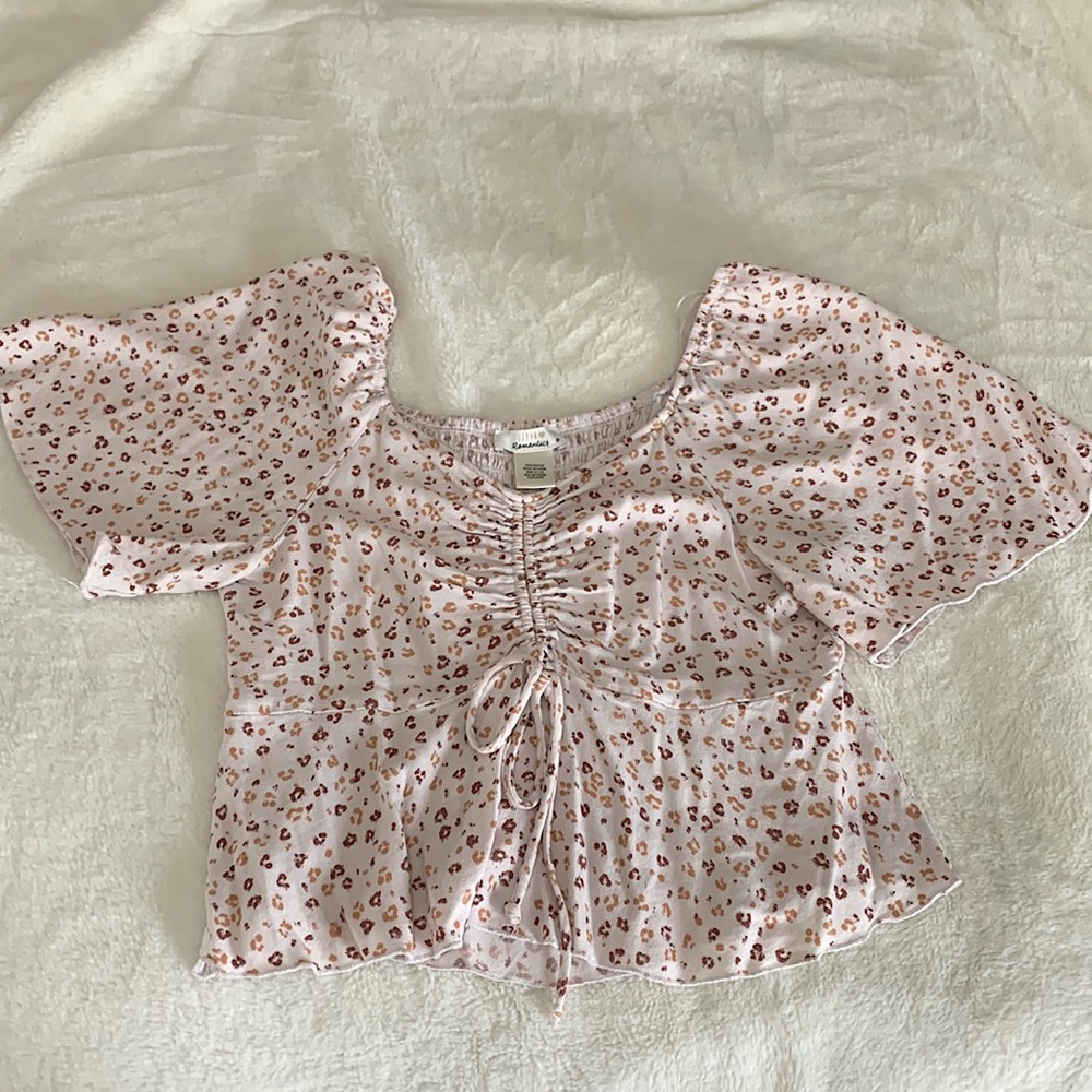 Flowy, leopard cheetah print blouse